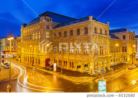 State Opera House, Vienna, Austria 6532080