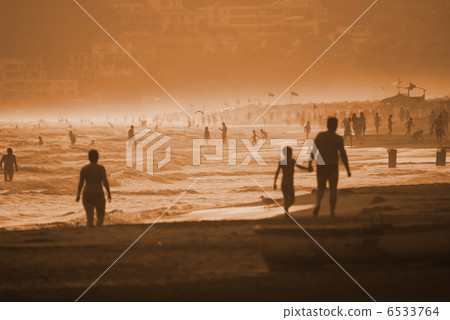 crowd on beach crowd on beach 6533764