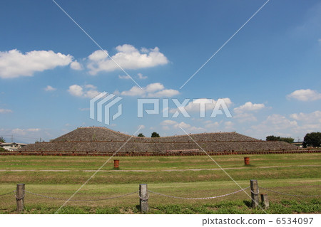 Hachimanzuka Kofun 6534097