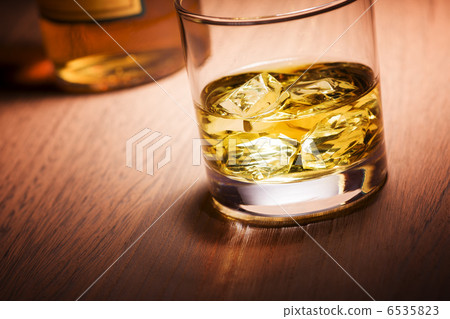 Whiskey 6535823