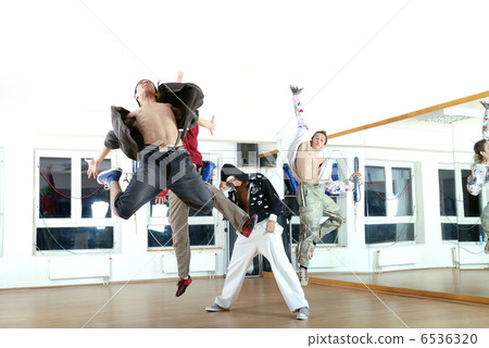 .break dancer .break dancer 6536320