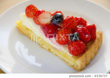Tart 6536737