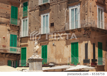 Monumento of Pasquale Galluppi in Tropea 6538759