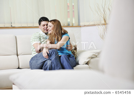 couple relaxing at home 6545456