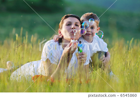 woman child bubble woman child bubble 6545860