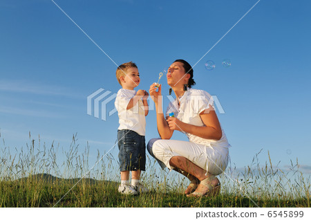 woman child bubble woman child bubble 6545899
