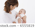Parent and child's bond 6555819