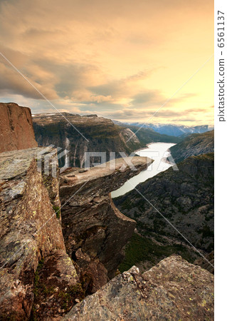 Trolltunga Trolltunga 6561137
