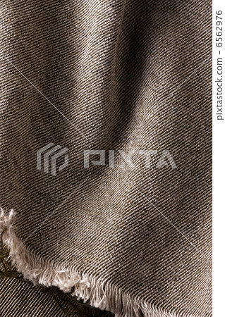 Cloth 6562976