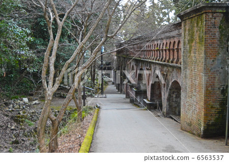 "Lujikaku" of Lake Biwa Canal (Nanzenji Shinkansen / Nanzenji Fukcho Town Sakyo Ward, Kyoto City) 6563537