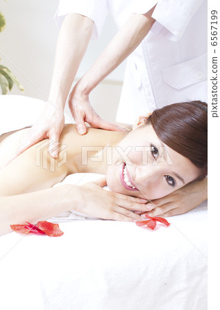 接受美學的女性 6567199