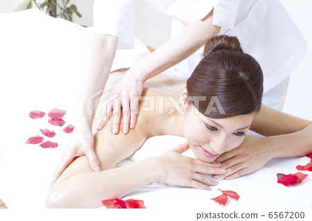 接受美學的女性 6567200