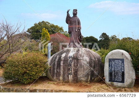 Bronze statue of Princess Sayo Bronze statue of Princess Sayo 6567729