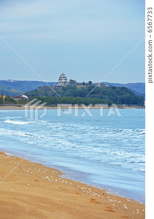 東海灘的唐津城堡 6567733