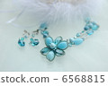 necklace  6568815