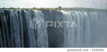 Victoria Falls 6568902
