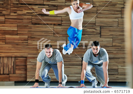 young adults group in fitness club young adults group in fitness club 6571719