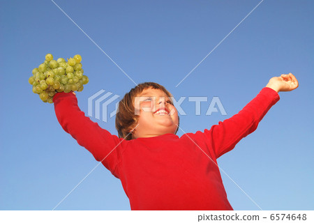 grape girl in nature 6574648