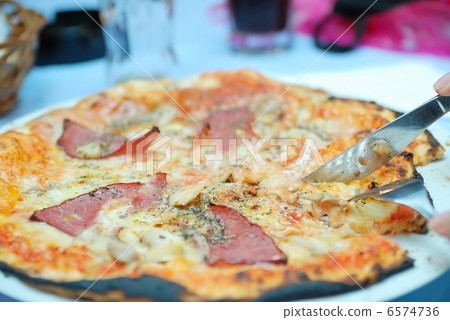pizza pizza 6574736