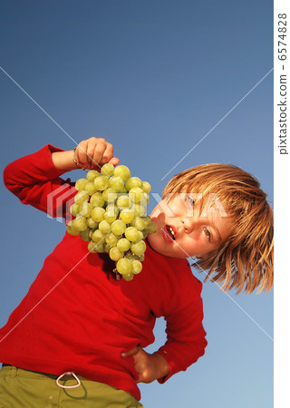 grape girl in nature 6574828