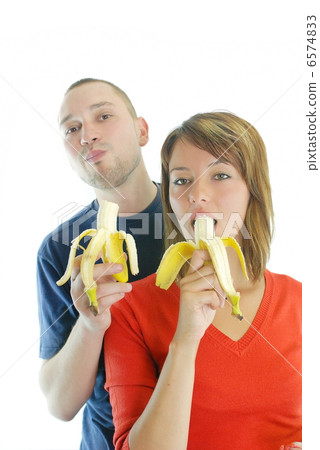 happy couple with bananas 6574833