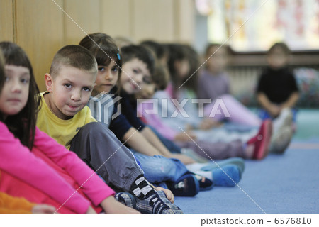 preschool kids 6576810