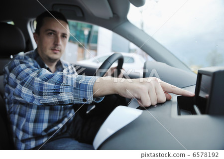 man using car navigation 6578192