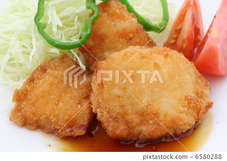 A bite-cut 6580288