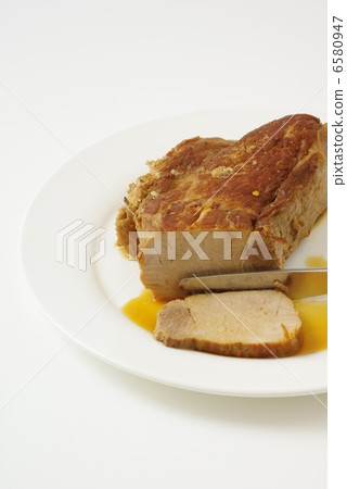 煮熟的豬肉 煮熟的豬肉 6580947