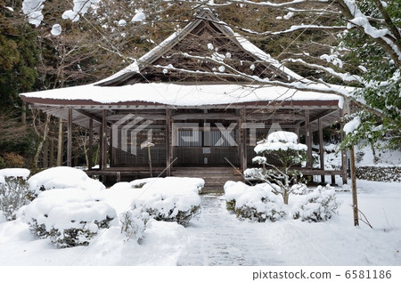 Snow Welcoming Center, Main Hall Snow Welcoming Center, Main Hall 6581186