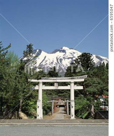 Iwakiyama和Iwakiyama神社 6595847