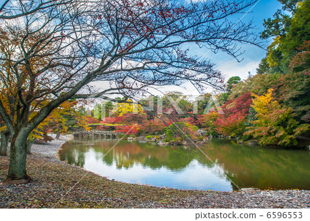 Senjong皇宮南池和州立海灘 Senjong皇宮南池和州立海灘 6596553