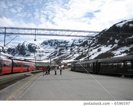 Bergen Railway 6596597