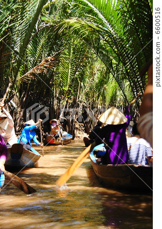 Boat trip · River down the Mekong River 01 Vietnam 6600516