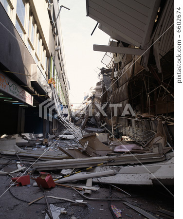 三宮購物街阪神淡路地震災難 三宮購物街阪神淡路地震災難 6602674