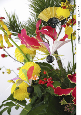New Year's flower arrangement 6603869