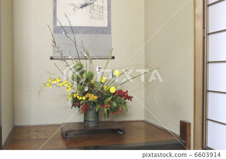 Flower design 6603914
