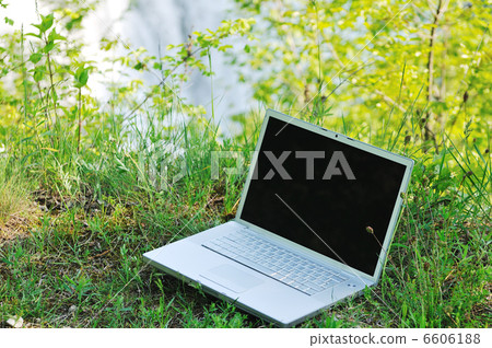laptop outdoor laptop outdoor 6606188