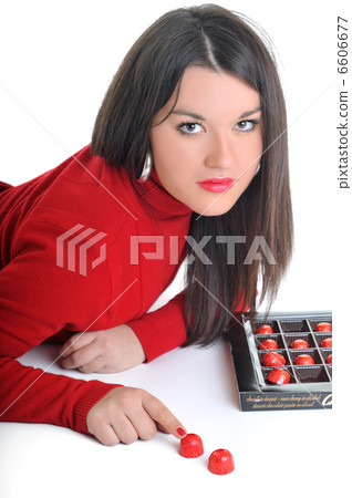chocolate woman 6606677
