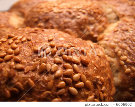 fresh bread closeup fresh bread closeup 6606902