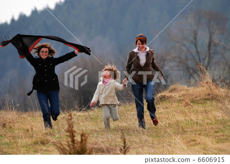 outside fun 6606915
