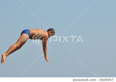 boy jump sea boy jump sea 6606947