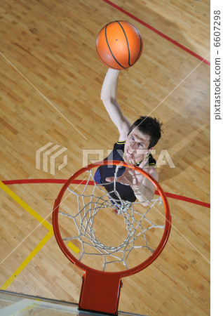 basketball man basketball man 6607298