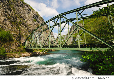 bridge river wild bridge river wild 6607339
