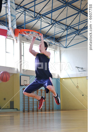 basketball player basketball player 6607788