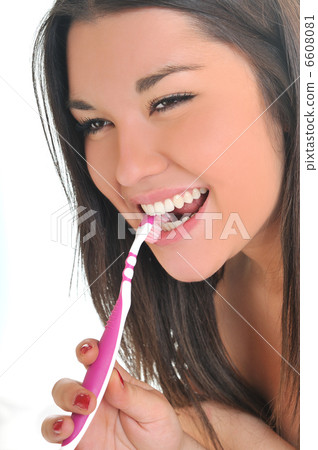 smile 6608081