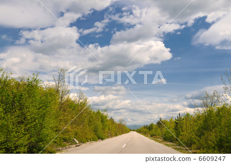 countryroad adventure with beautiful sunset 6609247