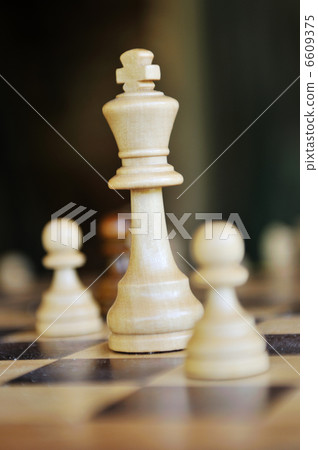 chess figures 6609375