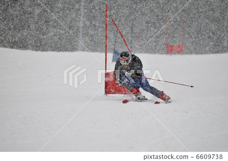 ski race 6609738