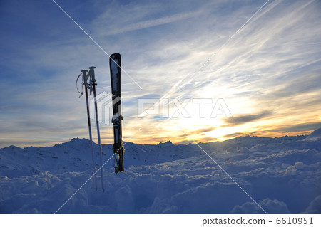 mountain snow ski sunset 6610951